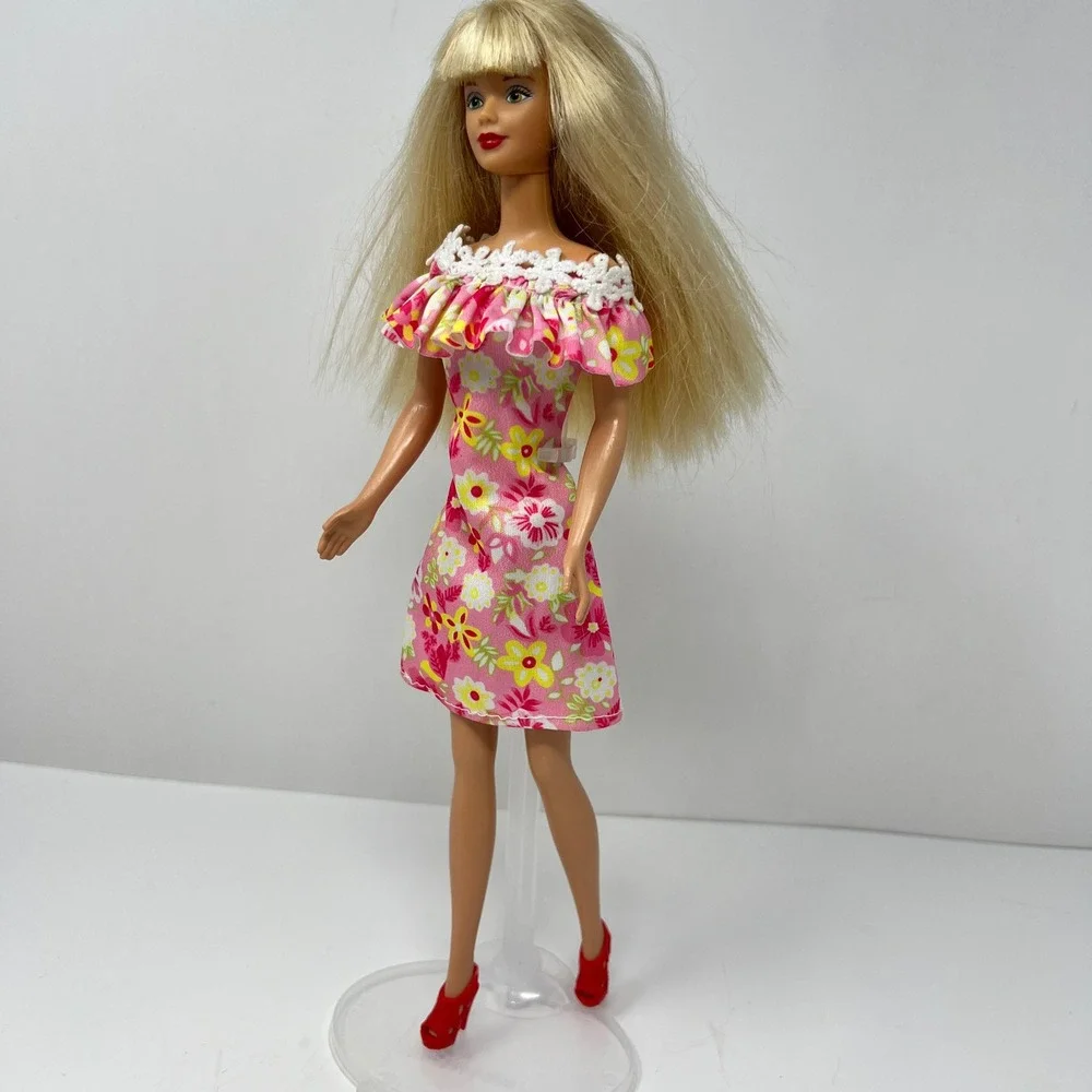 Barbie Fashion Doll‎ Very Velvet Pink Floral Dress Blonde Hair Green Eyes 1998